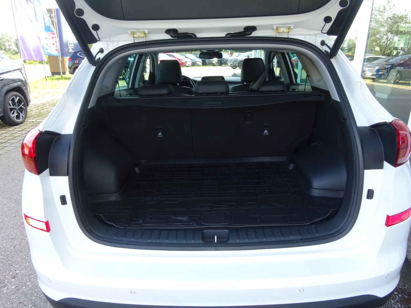 TUCSON Premium FL 1.6 GDi Turbo 7-DCT 4WD PREMIUM Panorama El. Navi Leder