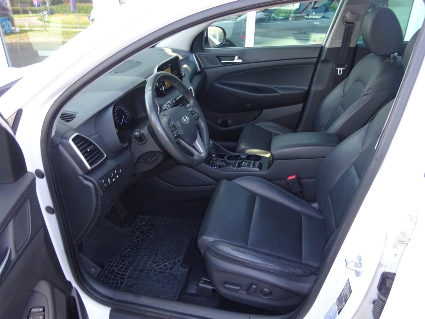 TUCSON Premium FL 1.6 GDi Turbo 7-DCT 4WD PREMIUM Panorama El. Navi Leder