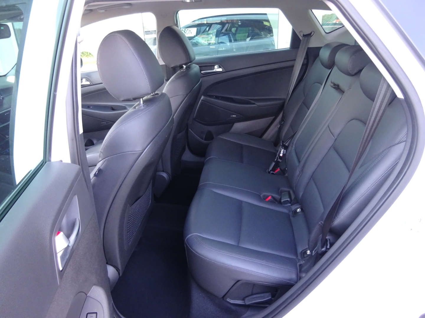 TUCSON Premium FL 1.6 GDi Turbo 7-DCT 4WD PREMIUM Panorama El. Navi Leder