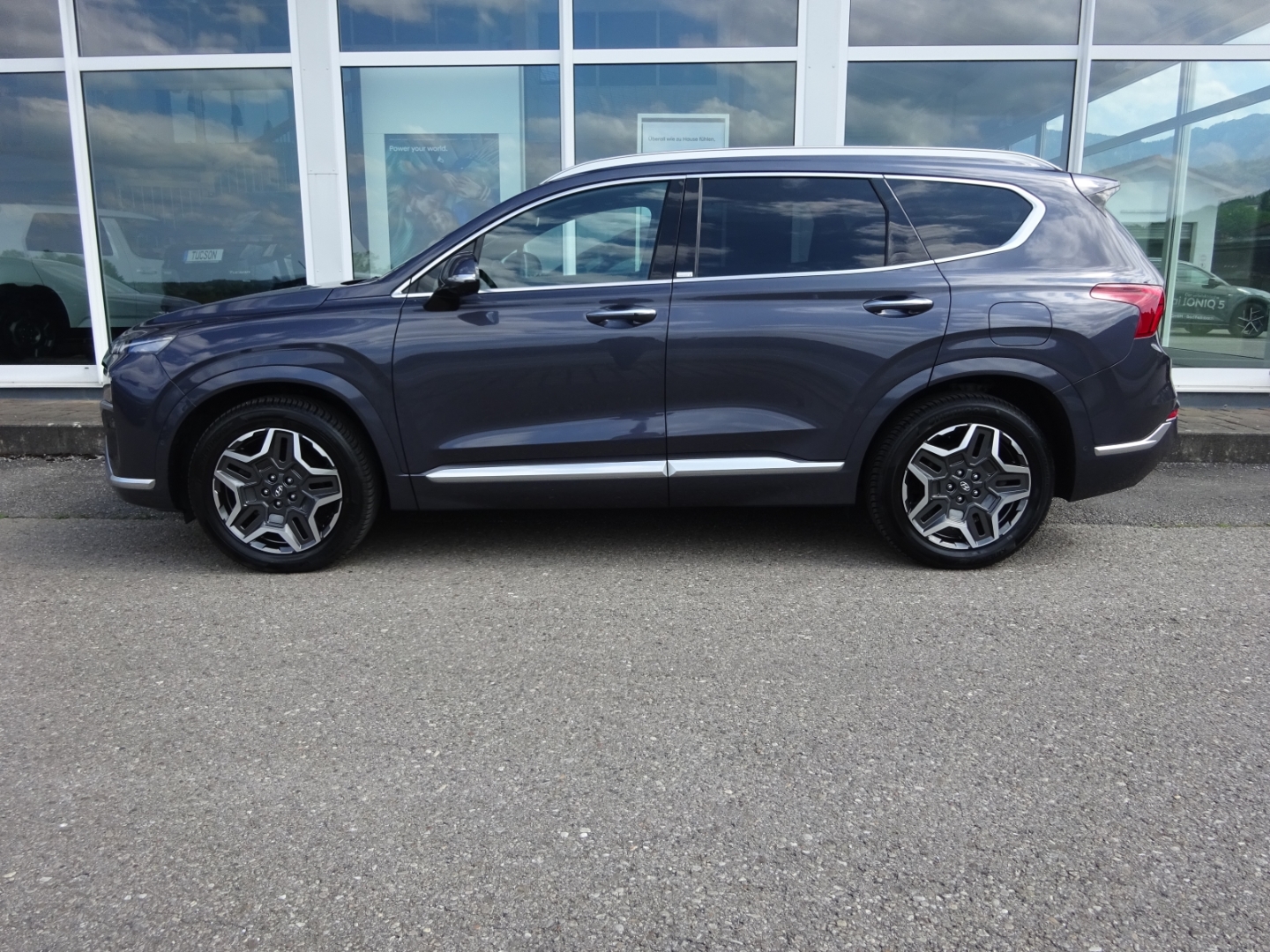 SANTA FE Signature Plug-In Hybrid Plug-in-Hybrid 1.6 T-GDi 4WD 6AT SIGNATUR Niveau