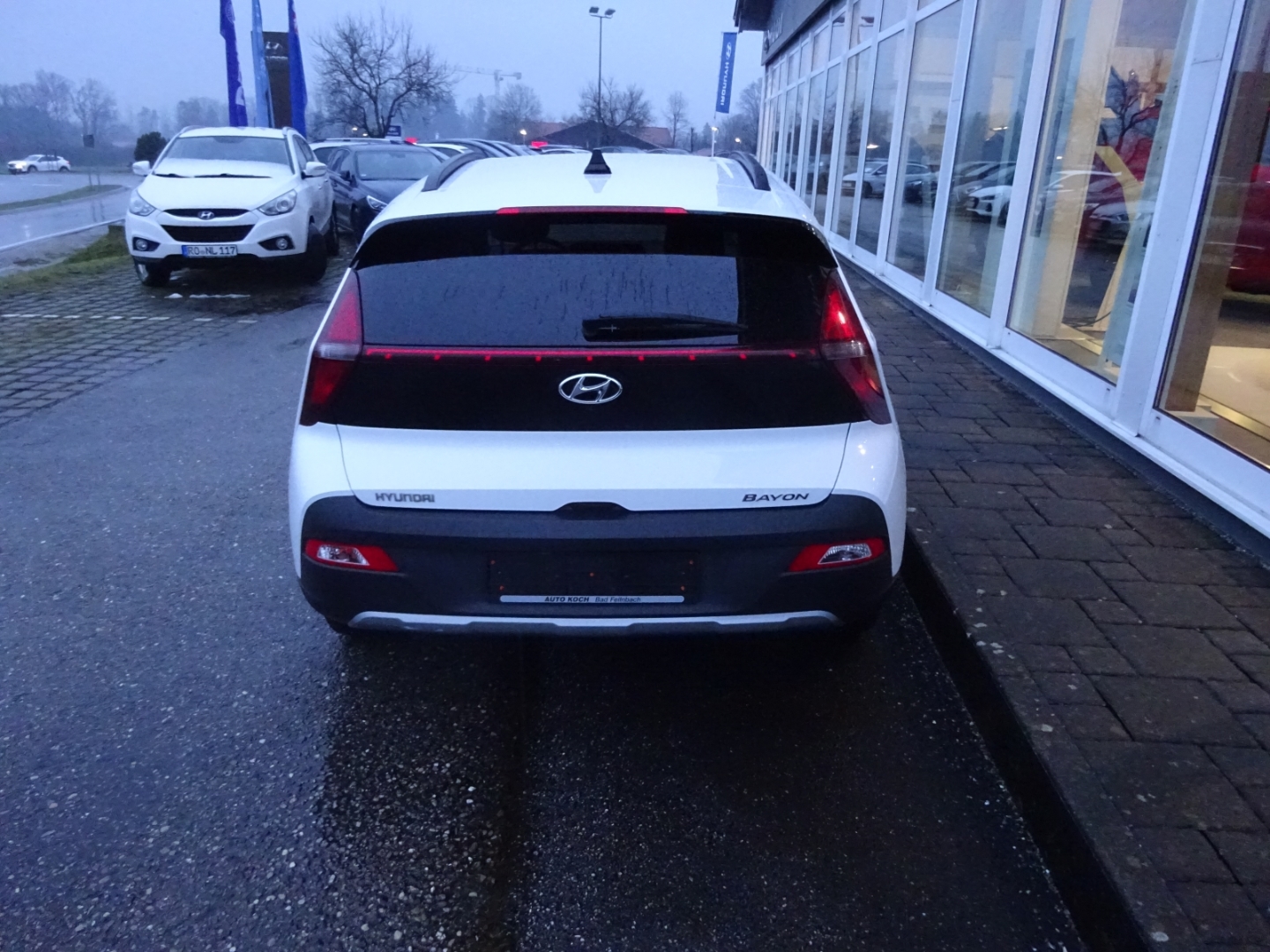 BAYON 2WD (MJ23) 1.0 T-Gdi (100PS) M T Connect & Go leichter Hagelschaden