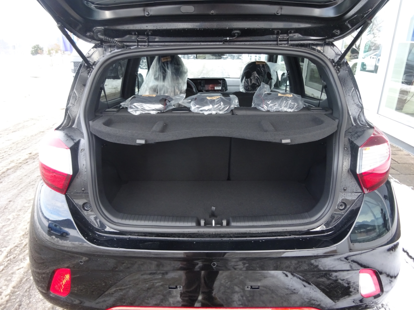 i10 FL (MY25) 1.0 T-GDI (90 PS) 5-MT 2WD N Line Sportpaket Navi Apple CarPlay Android Auto