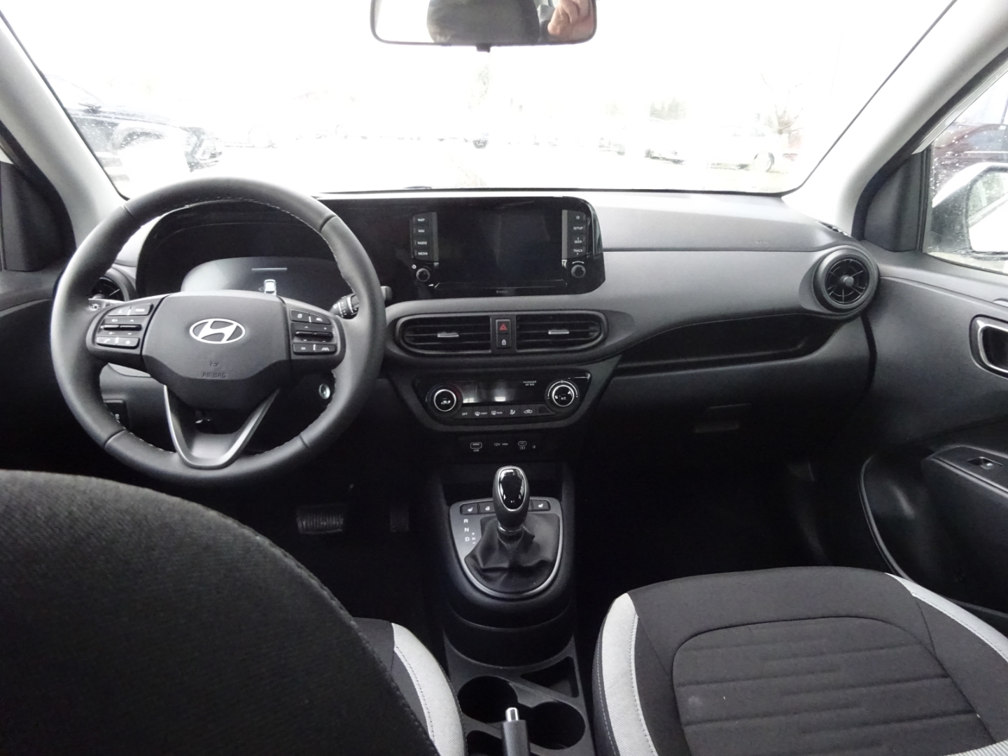 i10 Trend FL (MY25) 1.0 Benzin (63 PS) 5-AMT 2WD Trend, Navi Apple CarPlay Android Auto