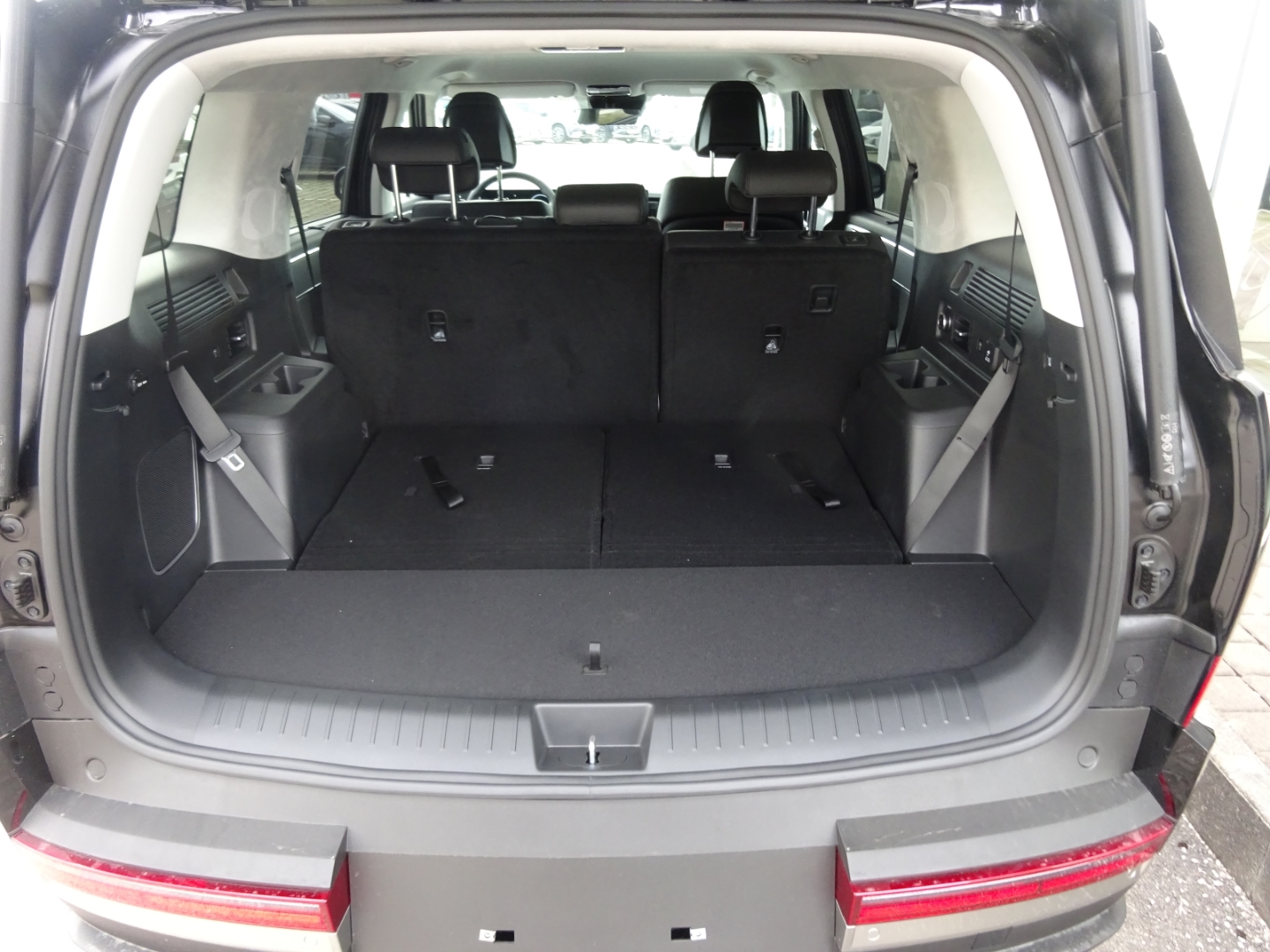 SANTA FE Hybrid 2WD Signature HEV 7-Sitzer (MY26) 1.6 T-GDI (239 PS) 6- AMT Niveau