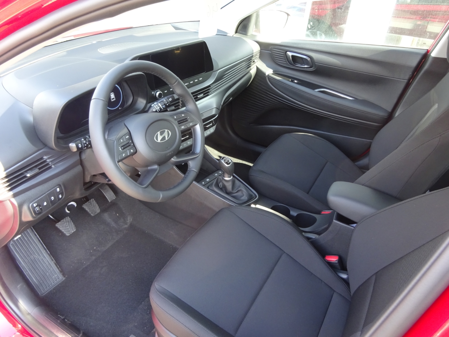 i20 FL (MY26) 1.0 T-GDI (90 PS) 6-MT 2WD Trend Kom