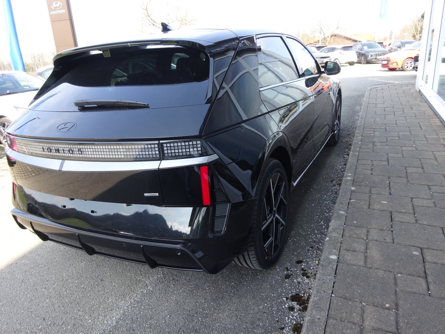 IONIQ 5 Elektro FL (MY26) 84 kWh 4WD (325 PS) Line X Sit