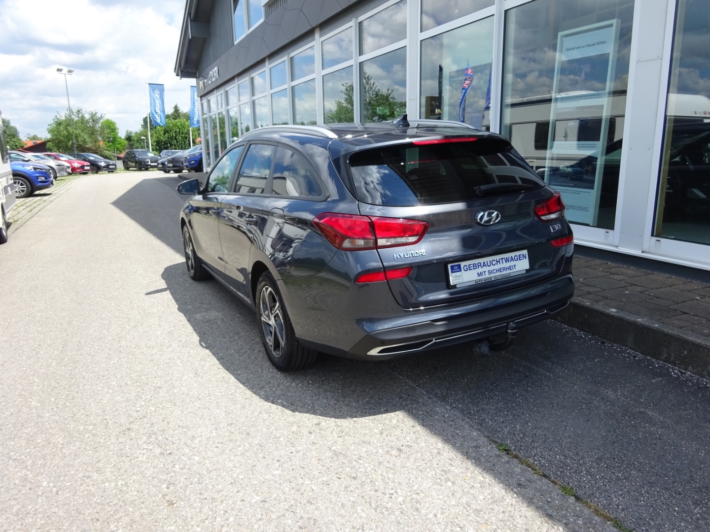 i30 Pure FL Kombi (MJ22) 1.5 6-MT (110 PS) 2WD PURE AHK DAB Spurhalteass. Fernlichtass.