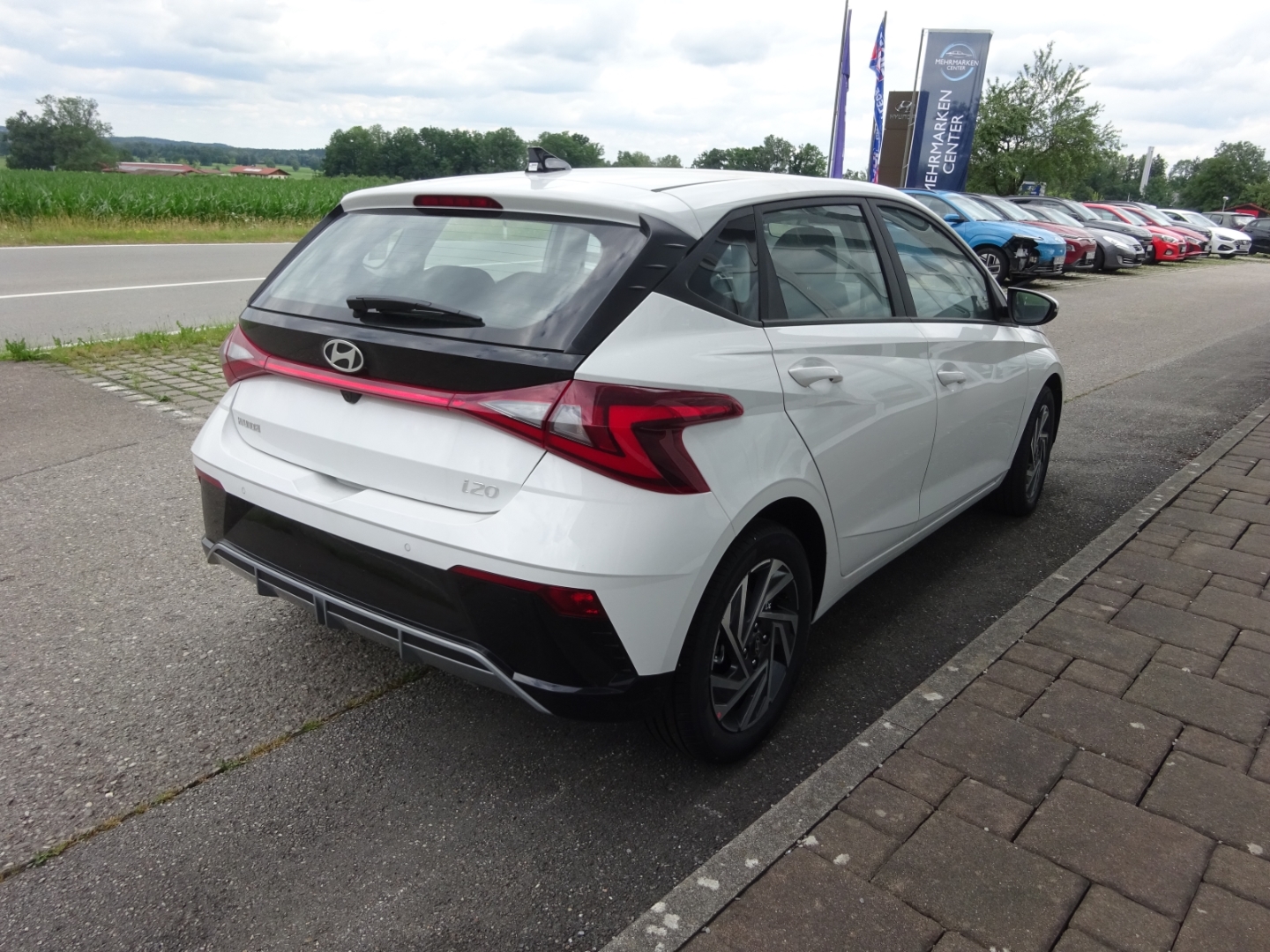 i20 Trend FL (MY26+ICC) 1.0 T-GDI (90 PS) 7-DCT 2WD Tren Navi Digitales Cockpit LED