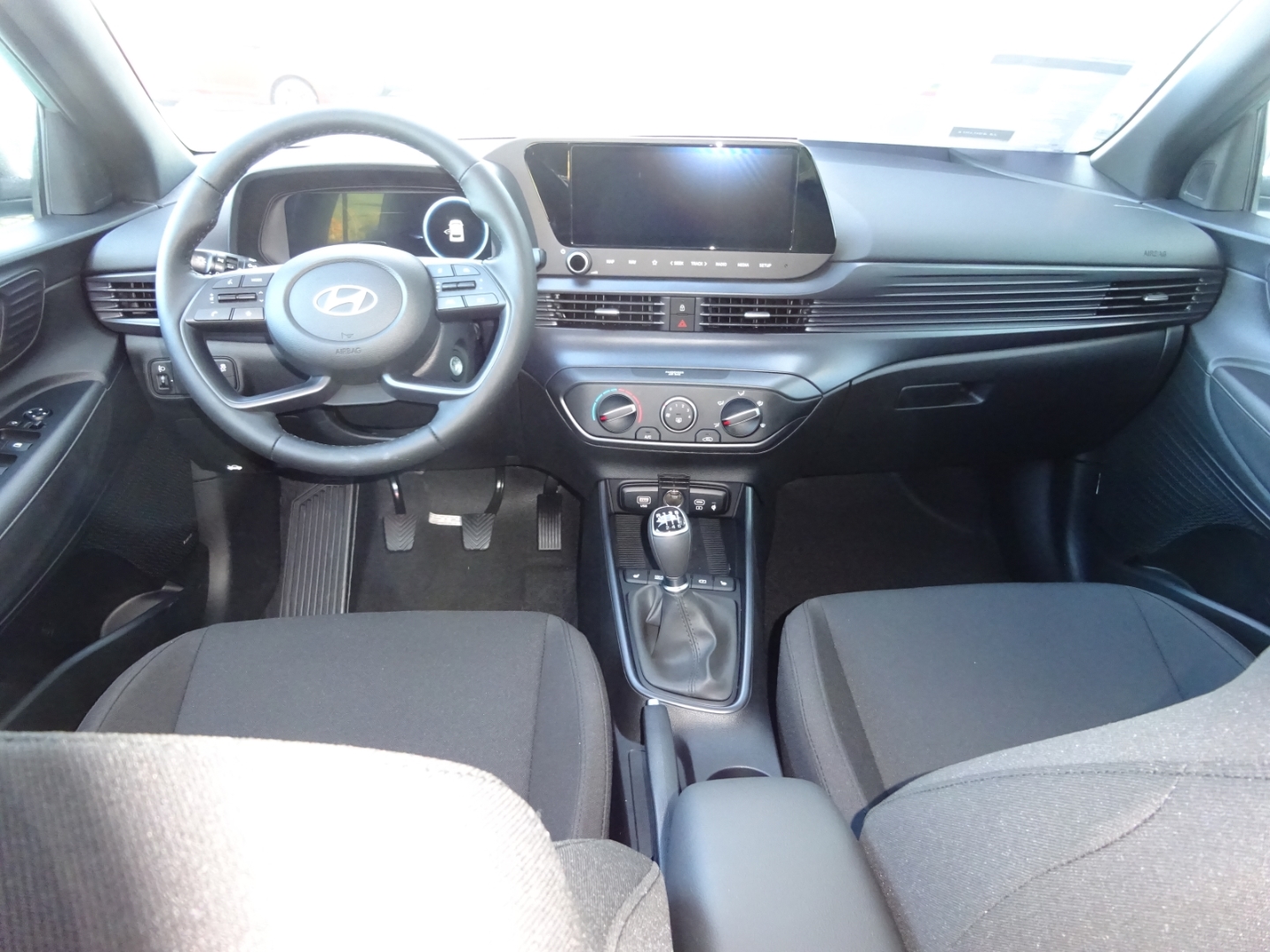 i20 Blackline FL (MY26+ICC) 1.0 T-GDI (90 PS) 6-MT 2WD Black Navi Soundsystem Bose