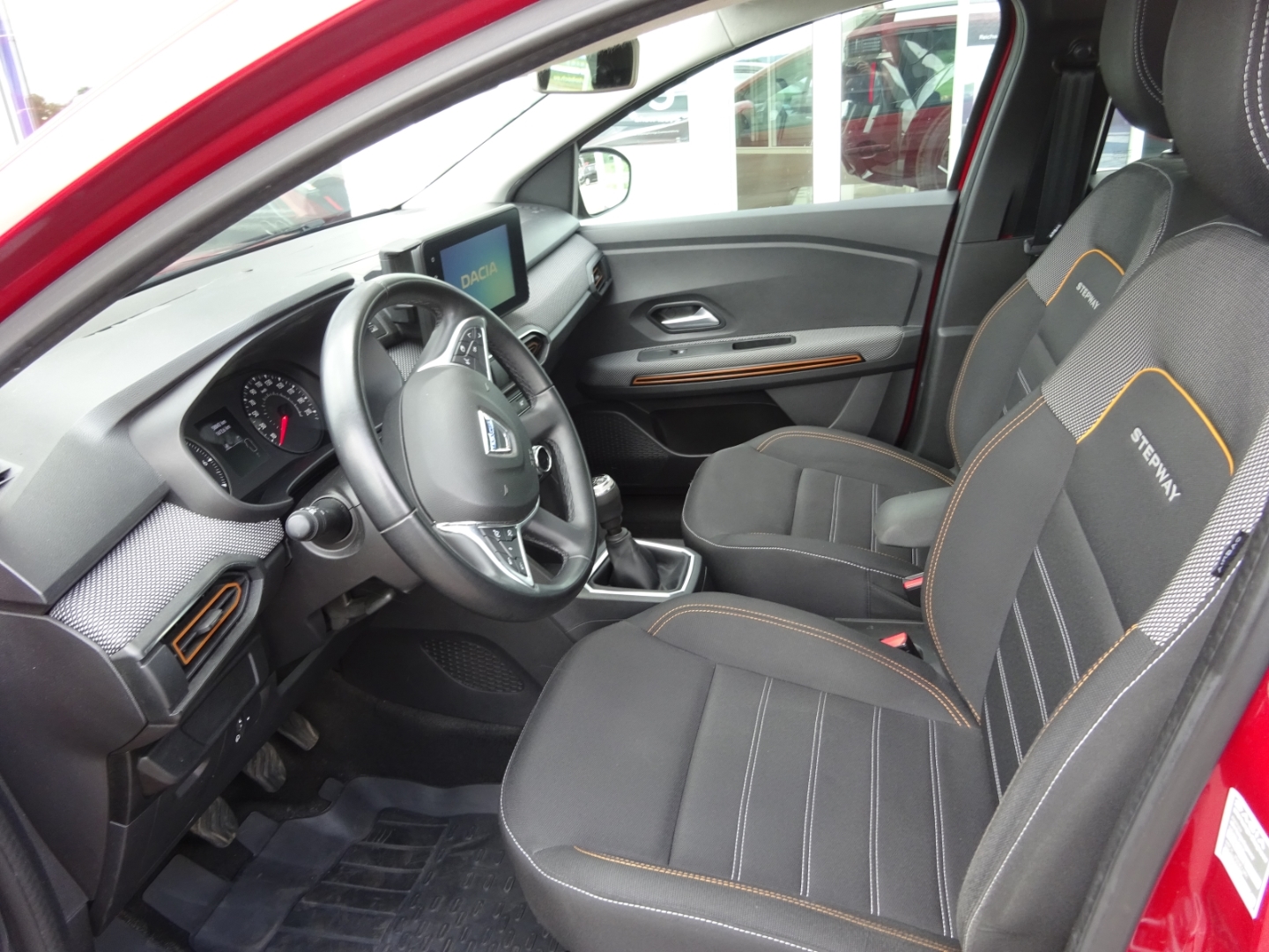 Sandero Stepway Comfort III (10.2020- ) Navi LED Klimaautom Fahrerprofil DAB Totwinkelassistent