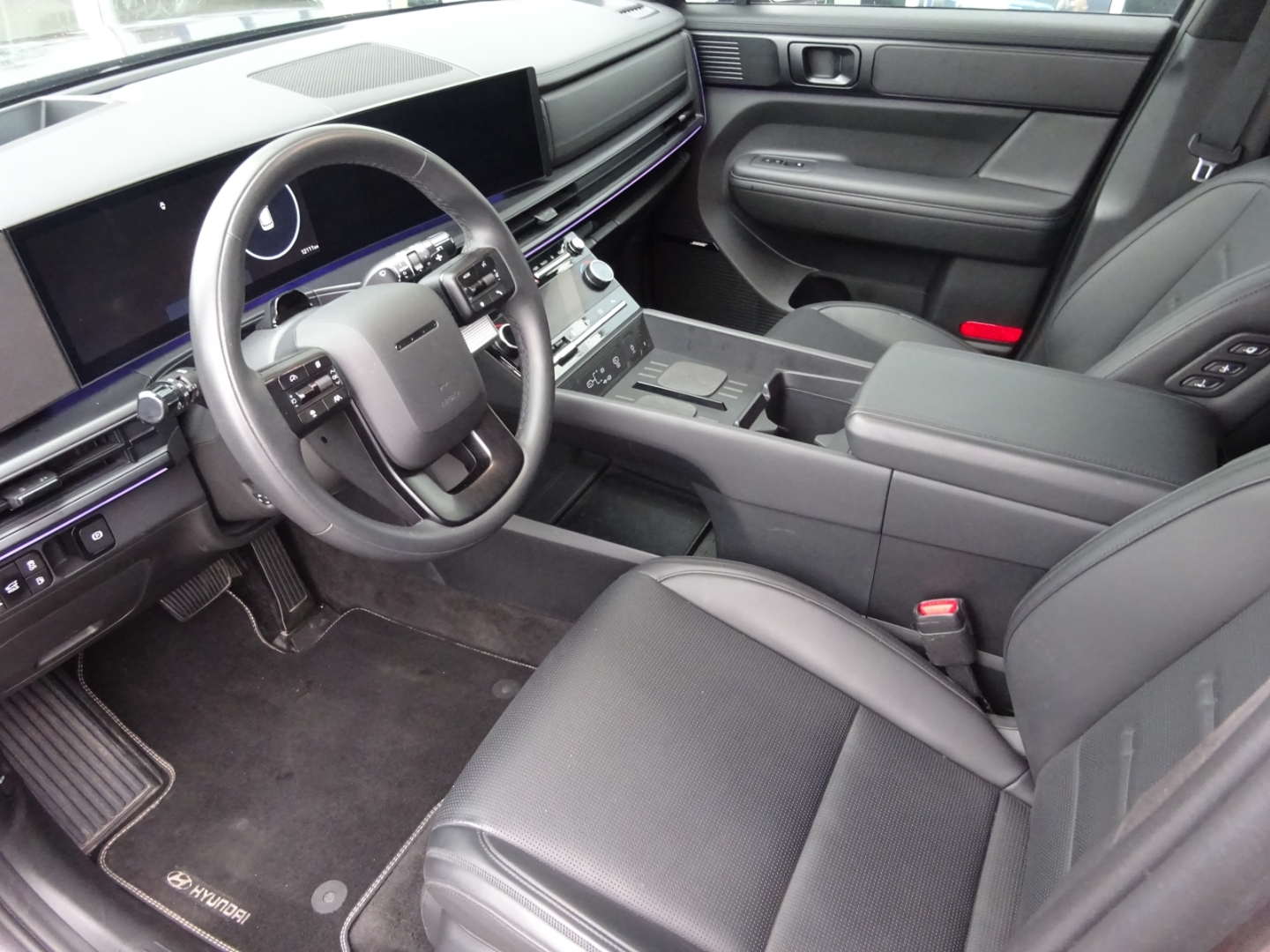 SANTA FE 1.6 T-GDI Plug-In-Hybrid 6-Sitzer Blackline Navi Digitales Cockpit LED ACC