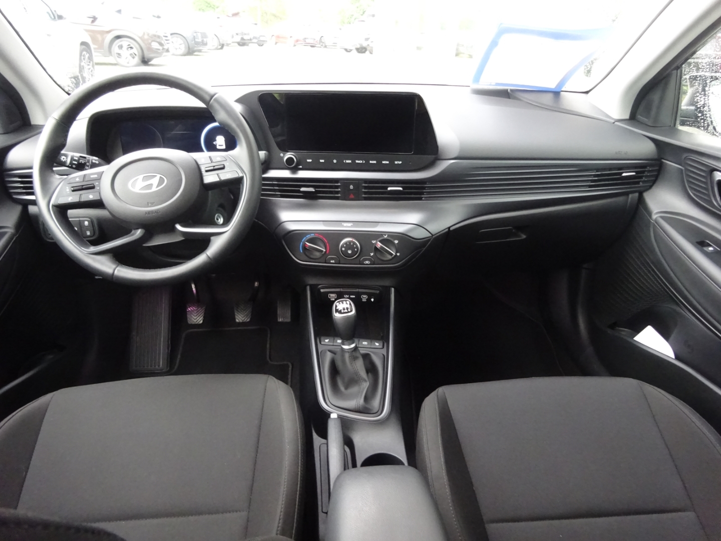 i20 1.0 T-GDI M T, Trend Bose Digitales Cockpit Apple CarPlay DAB Ambientebeleuchtung