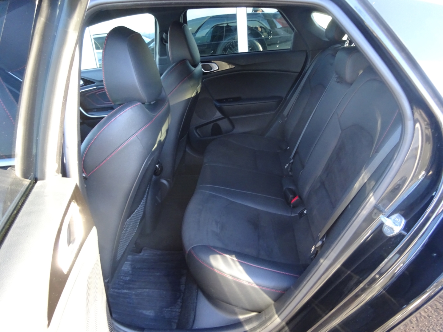 ProCee'd GT Navi Leder Digitales Cockpit Memory Sitze Soundsystem JBL LED ACC El. Heckklappe WKR