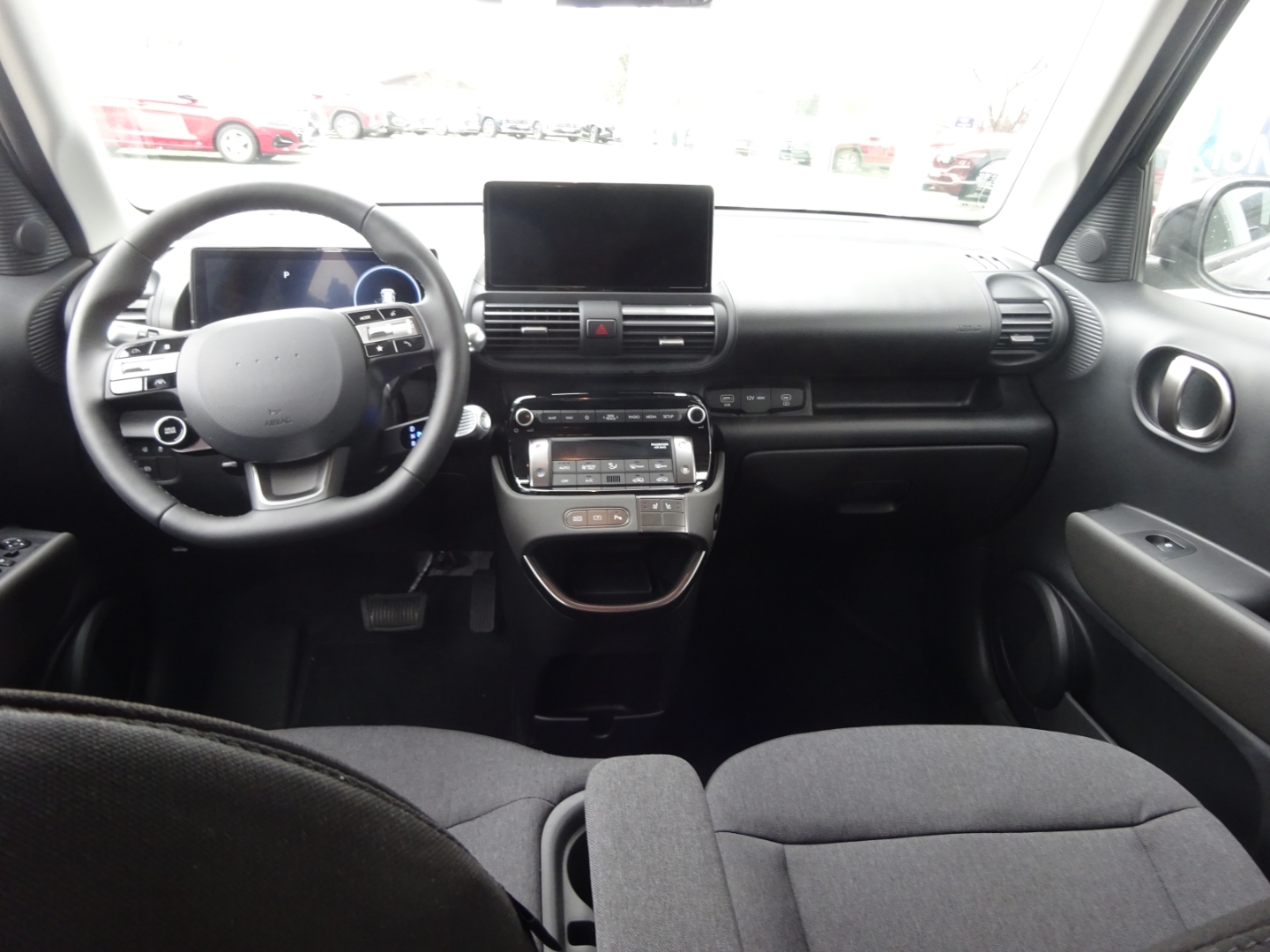 INSTER Elektro 42 kWh FWD Trend Navi Digitales Cockpit ACC Apple CarPlay Android Auto