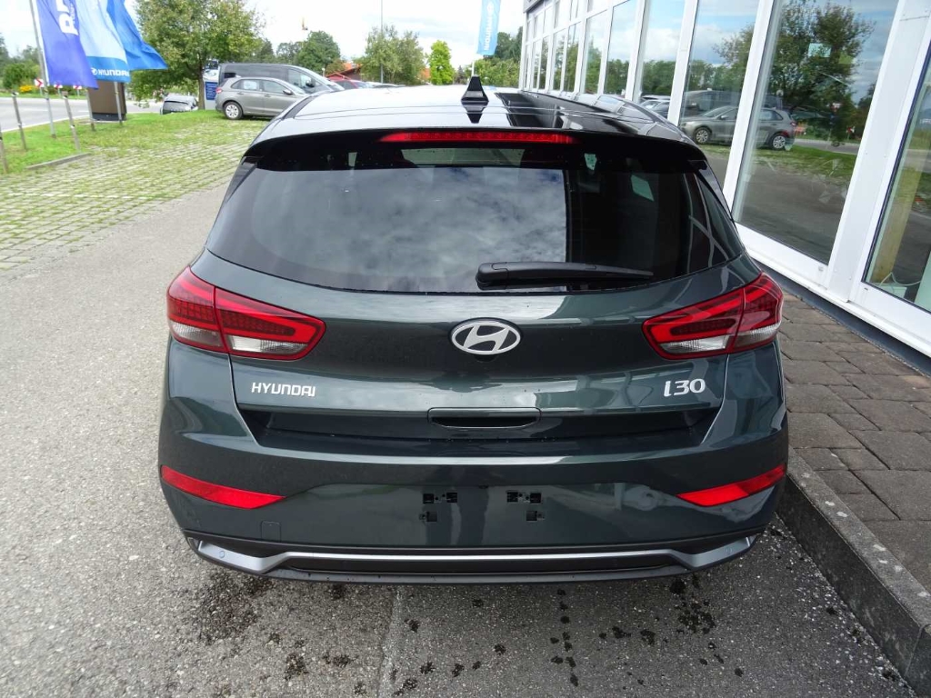 i30 1.5 T-GDI DCT, Advantage Mild-Hybrid