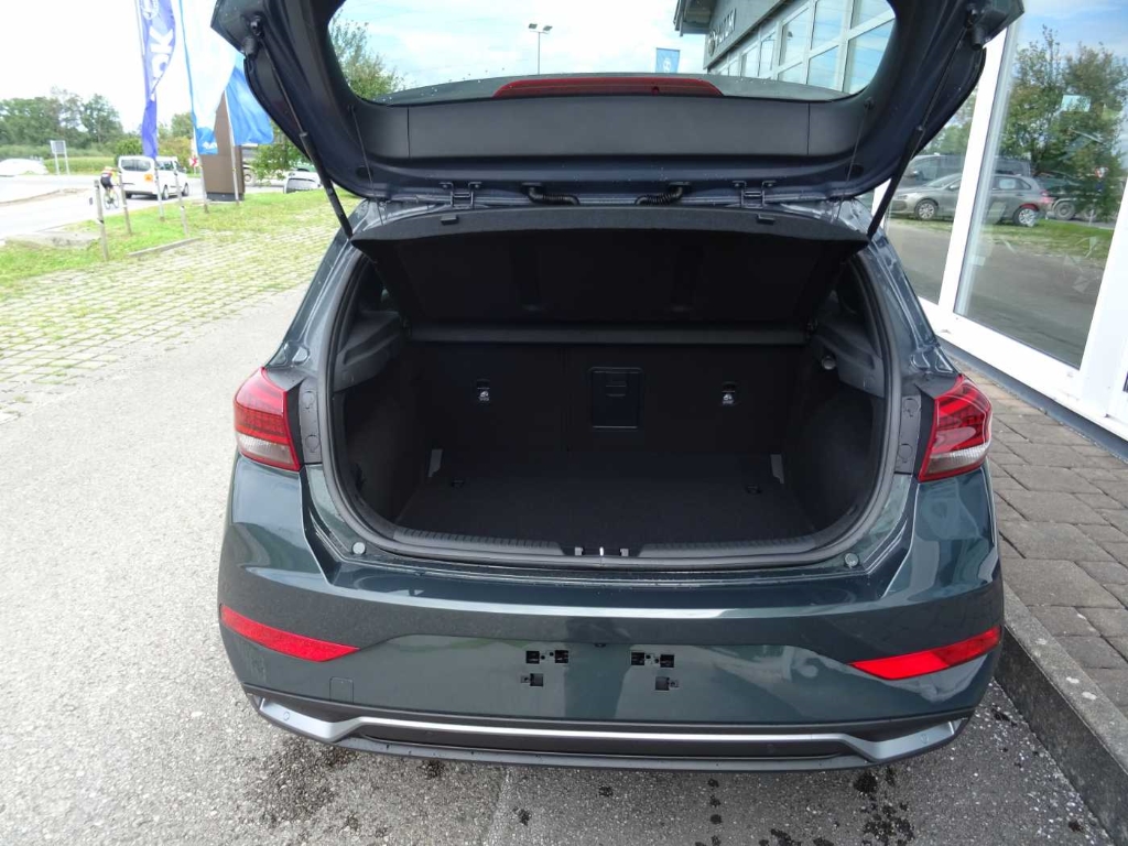 i30 1.5 T-GDI DCT, Advantage Mild-Hybrid