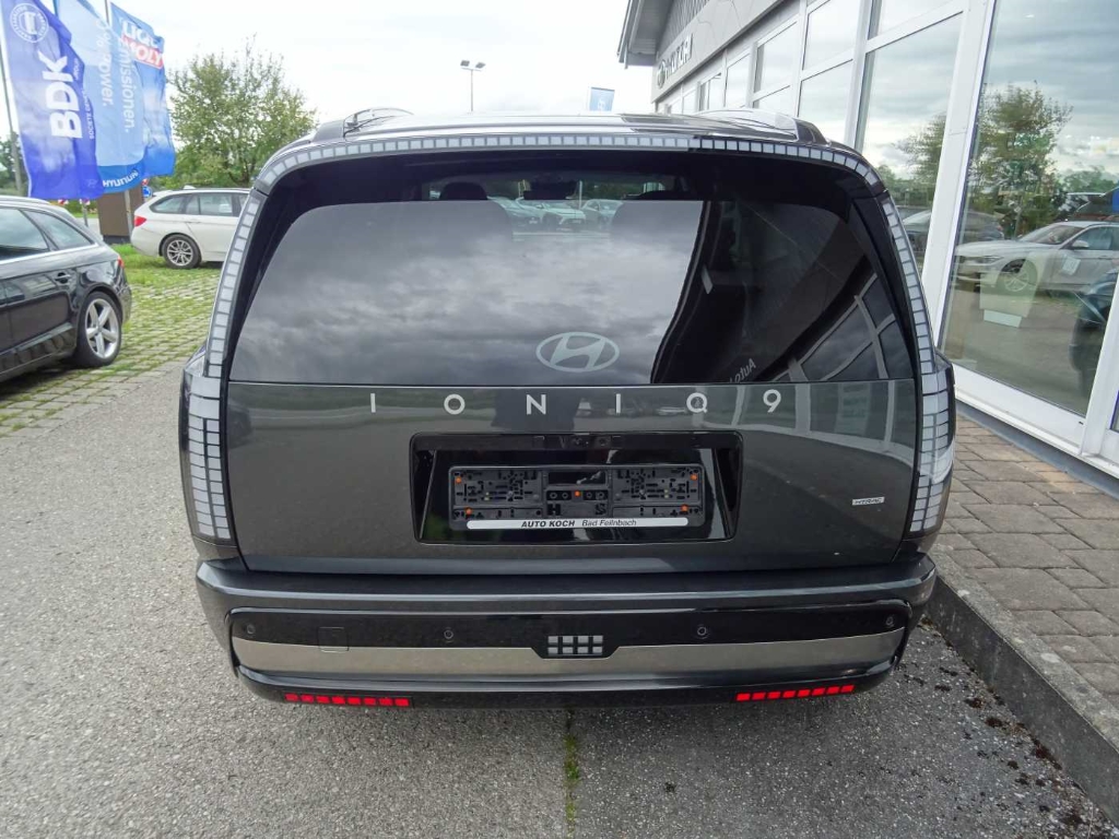 IONIQ 9 Elektro 110 kWh, Uniq 4WD 6-Sitzer