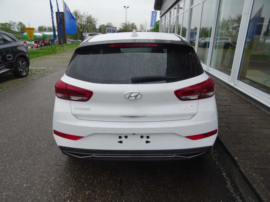 i30 1.5 T-GDI Mild-Hybrid M T, Advantage